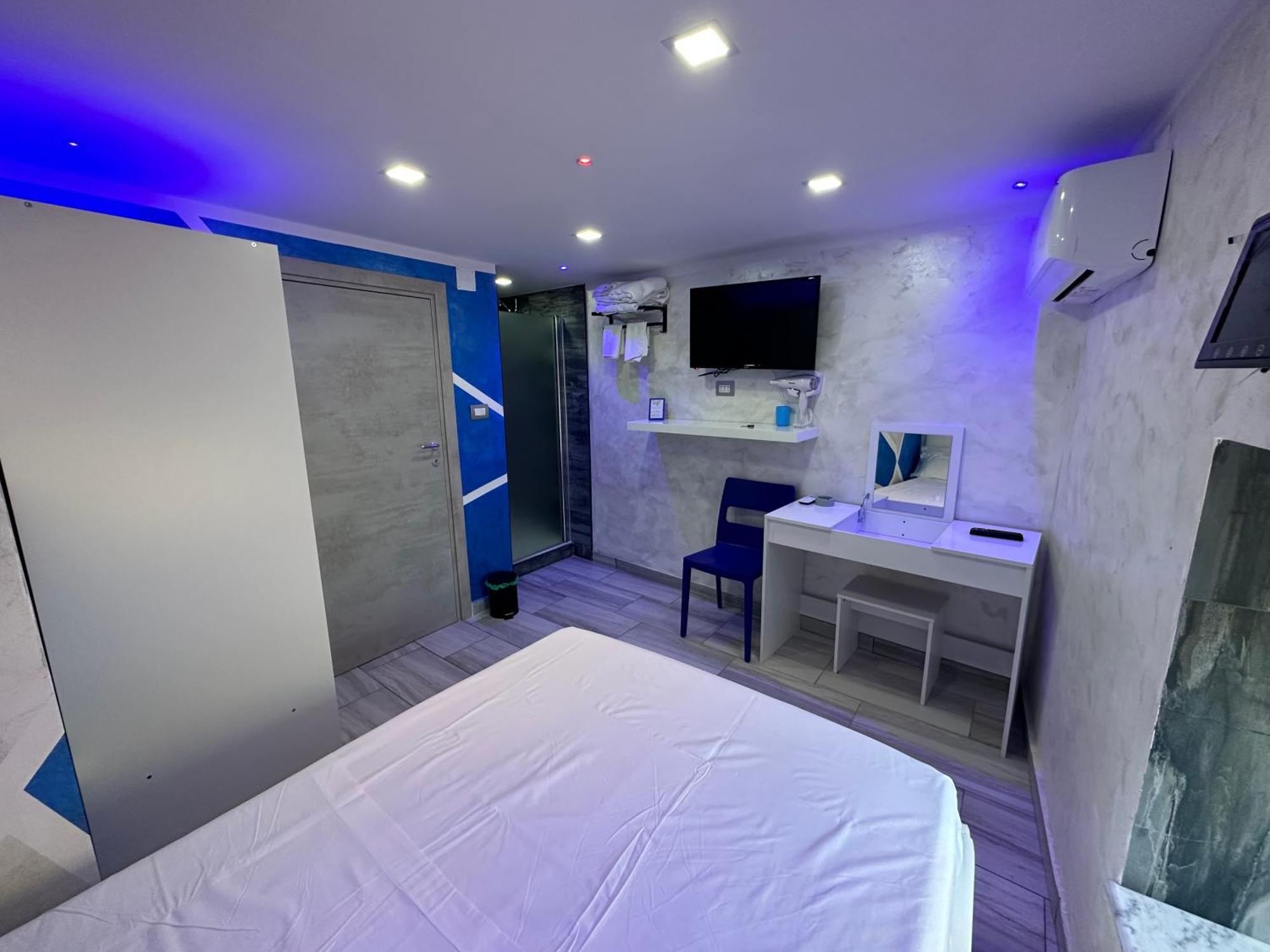 Hotel Clopat Vacanze2023 Neapel Exterior foto